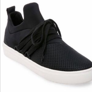 Steve Madden Sneakers